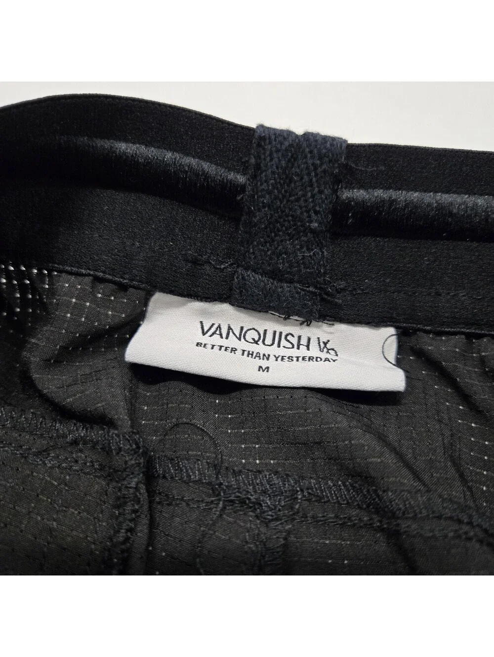Mens MEDIUM Vanquish Utility Active Pants Black Hybrid Performance Cargo Pockets